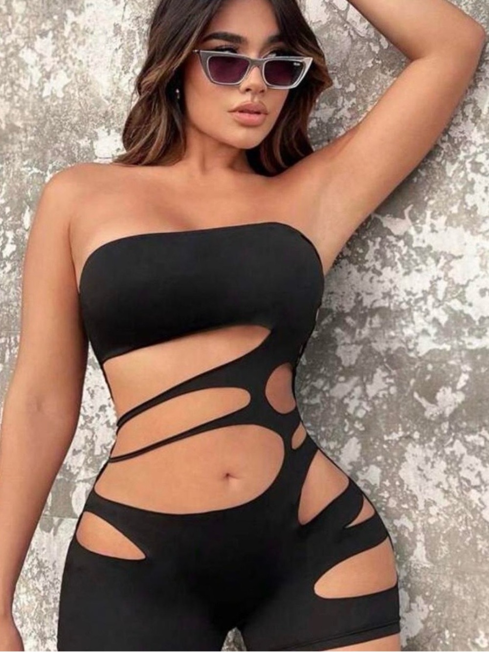 SHEIN Black Strapless Cutout Bodysuit